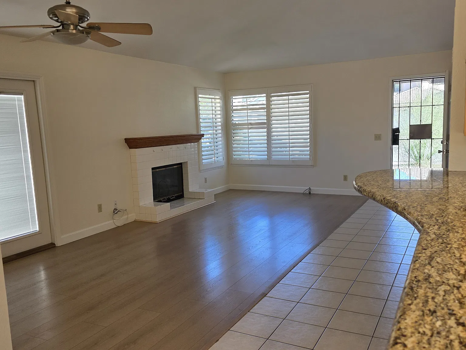 3 bed, 1226 sqft, $2,550 — Photo 4
