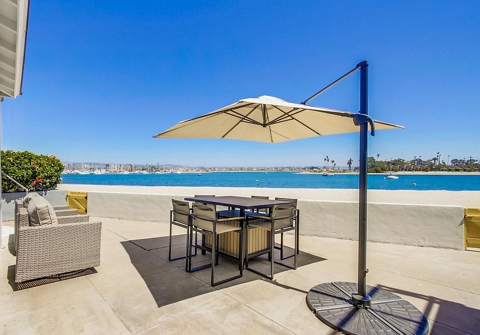 1st image of 3288 Bayside Walk