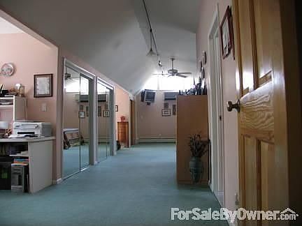 MBR
						:
						MBR, Office, Full Bath w/Shower, sep tub