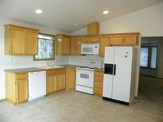 1st image of 9208 Oliver Dr