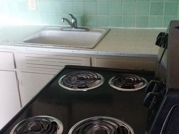 4th image of 219 W Church St APT 8