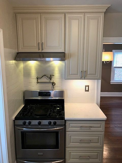 2nd image of 1261 Elbur Ave
