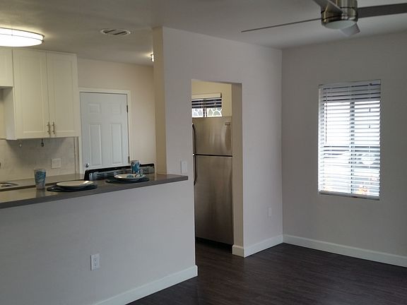 5th image of 5451 E 2nd St APT 2