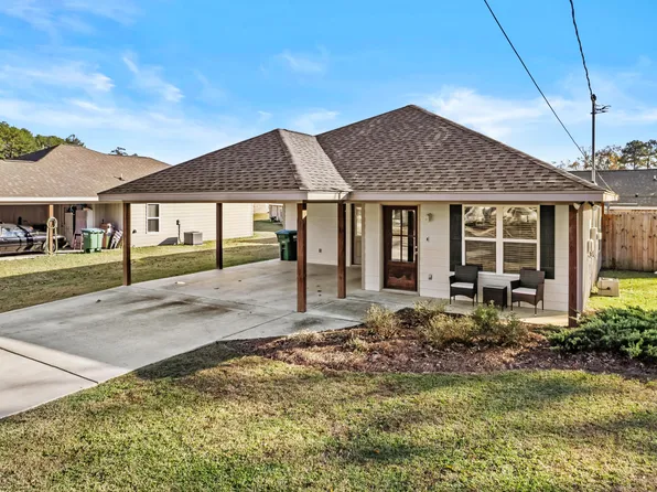 117 Holly Dr, Petal, MS 39465