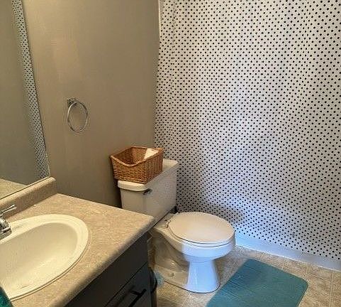 5th image of 3160 Wildwood Dr #203