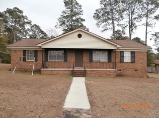 1916 Churchill Dr, Albany, GA 31721