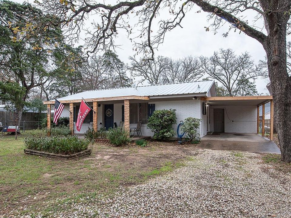 1st image of 4411 N Texas Ave