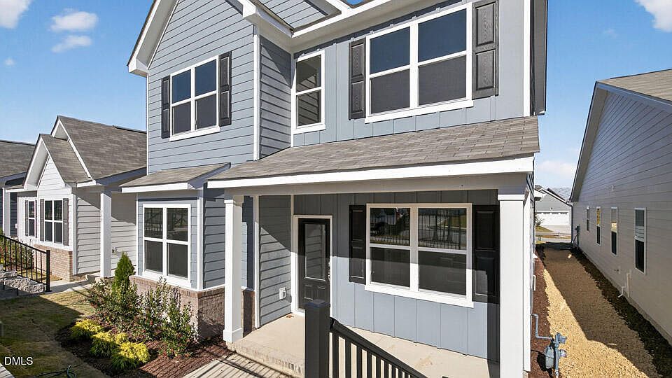 1st image of 561 Lemon Daisy Ln