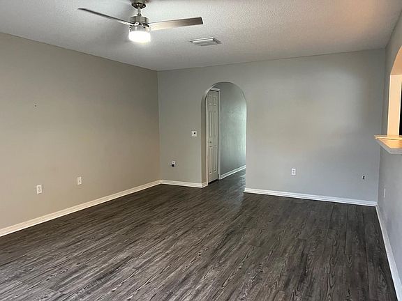 4th image of 10706 Opus Dr