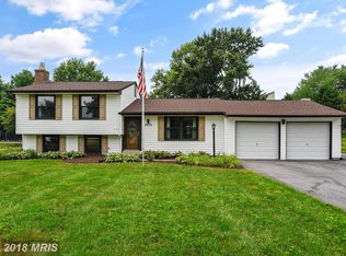 19216 Wootton Ave, Poolesville, MD 20837