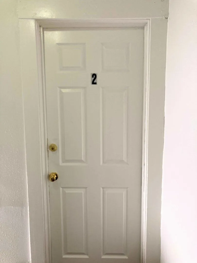 112 N Plum St. — Photo 1