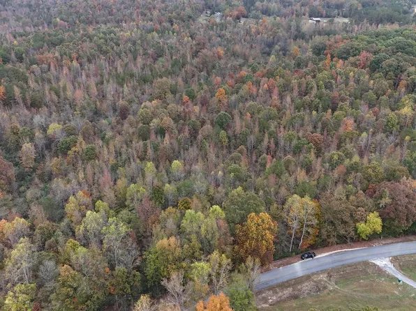 2 County Road 921, Gaylesville, AL 35973
