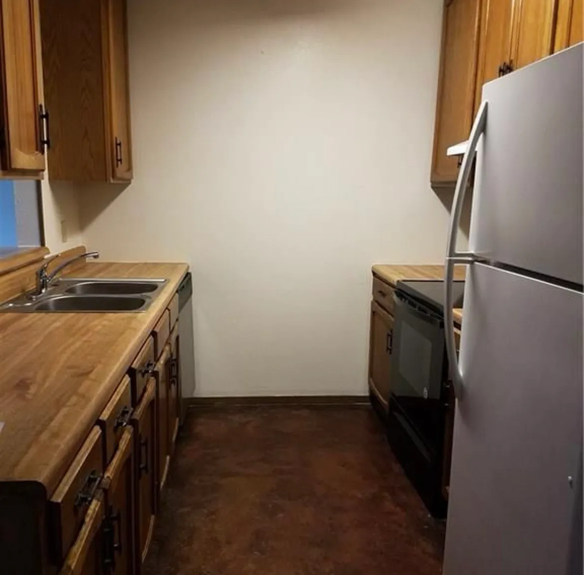 806 Concord Ave — Photo 4