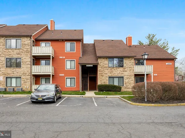 2818 Auburn Ct #A, Mount Laurel, NJ 08054