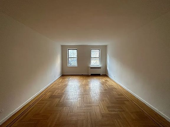 2nd image of 165 Bennett Ave APT 4F