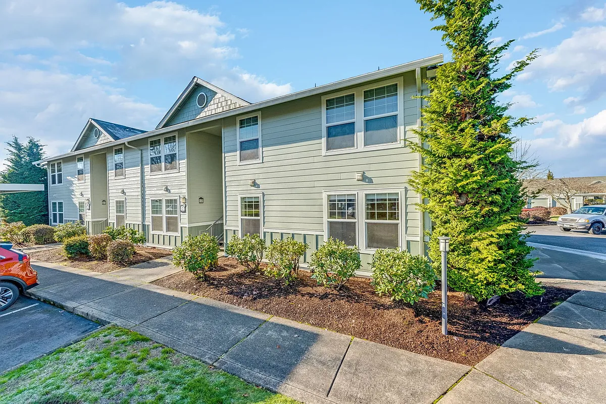 Building Photo - Big Meadow Apartments