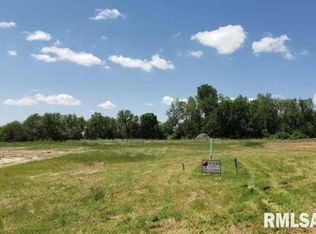 255 Ann Ave, Riverdale, IA 52722
