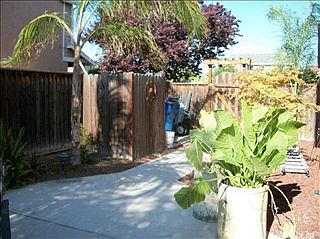 3rd image of 647 Mallard Dr