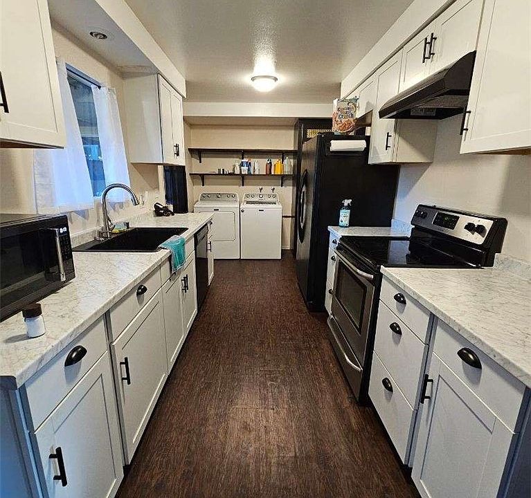 1st image of 41097 Alder Ave