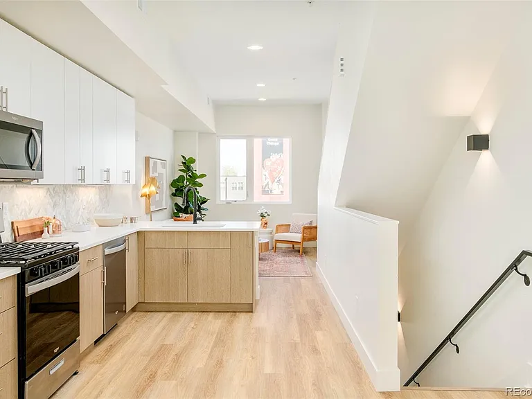 2105 S Galapago St #12 — Photo 2