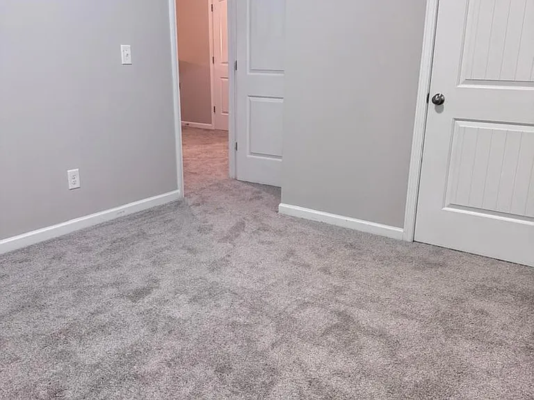 4499 Savannah Dr — Photo 29