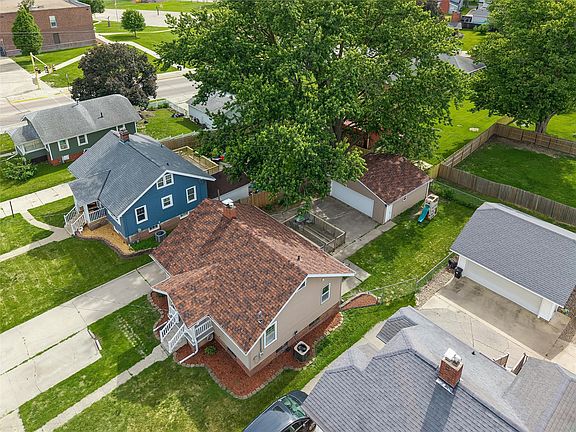 4th image of this home