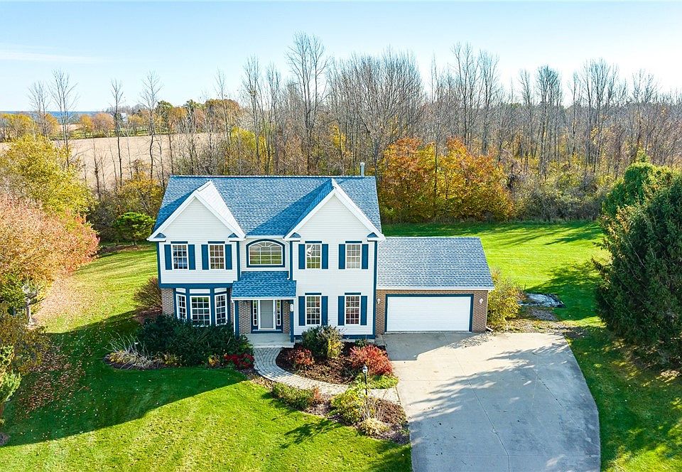 1st image of 718 Lake View Knls