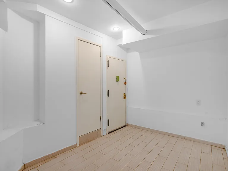 248 Bainbridge St #2 — Photo 10