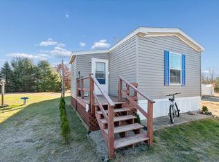 20089 W Lake Montcalm Rd, Howard City, MI 49329