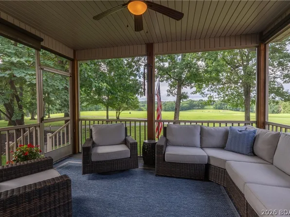 12 Southshore Pl, Sunrise Beach, MO 65079