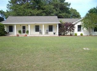 209 Saint Francis Rd, Eufaula, AL 36027