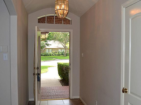 Elegant Entry