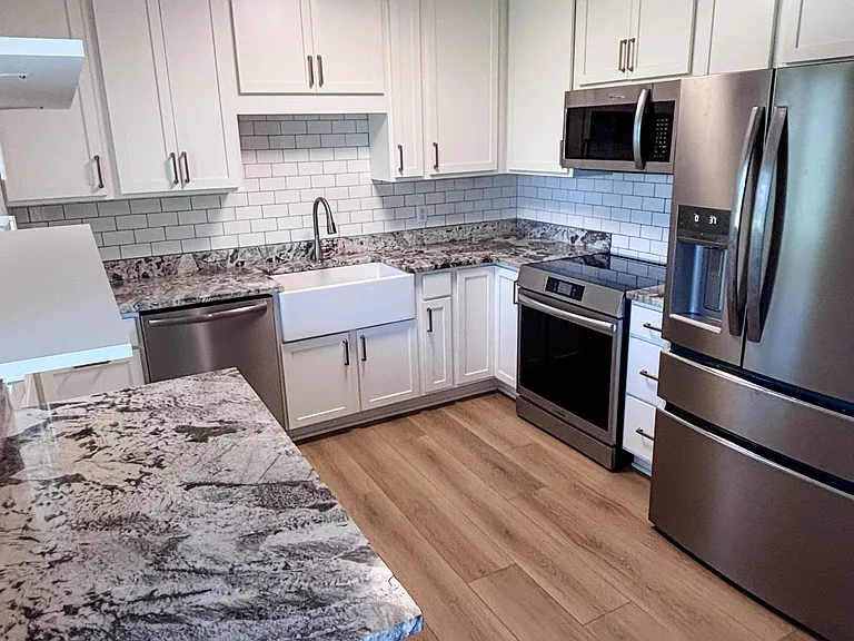 4005 W 24th St — Photo 3
