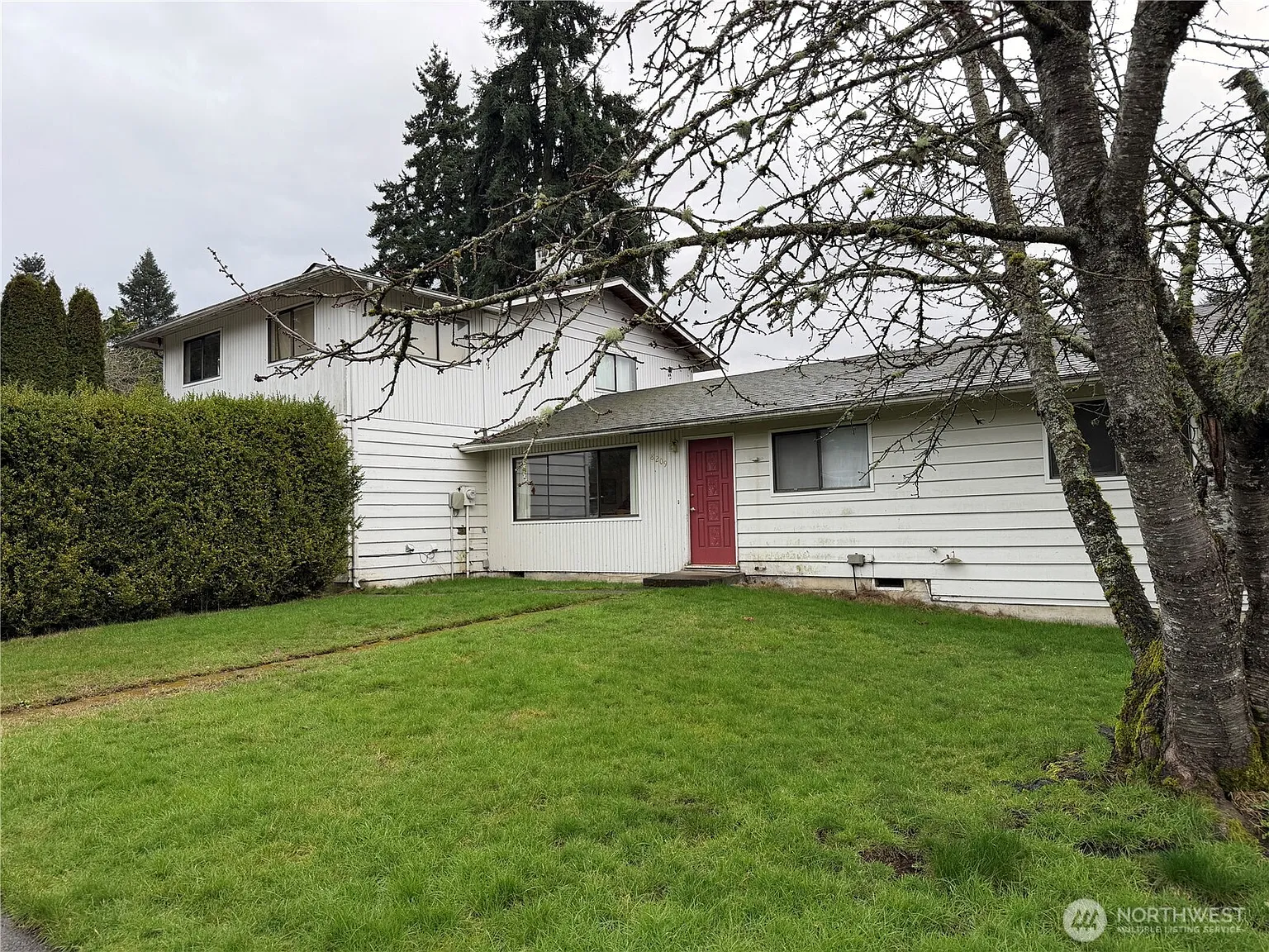 8209 NE 144th Street photo 1