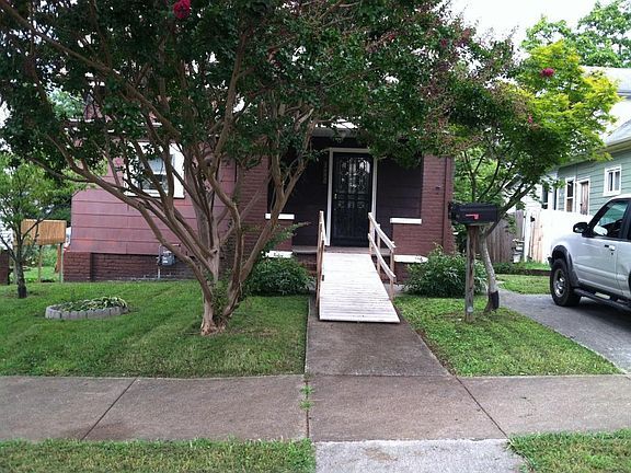 5th image of 2307 Washington Ave