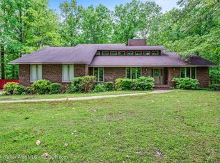 900 Shades Cliff Rd, Jasper, AL 35504