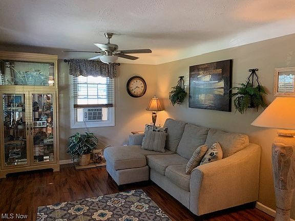 2nd image of 37578 Green Dr