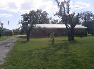 221 W Highway 36, Hamilton, TX 76531