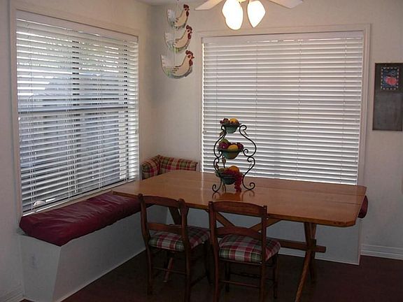 3rd image of 2622 Valley Field Dr