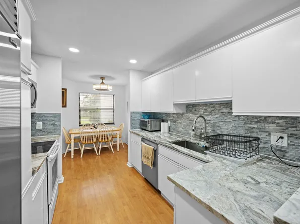 1519 Woodbridge Lakes Circle, West Palm Beach, FL 33406