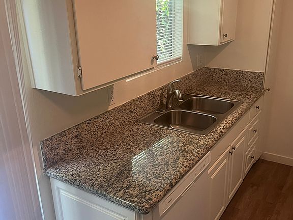 3rd image of 1742 Cherry Ave APT 301