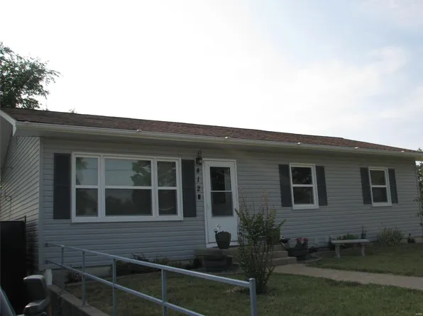 412 Lombar St, Iberia, MO 65486