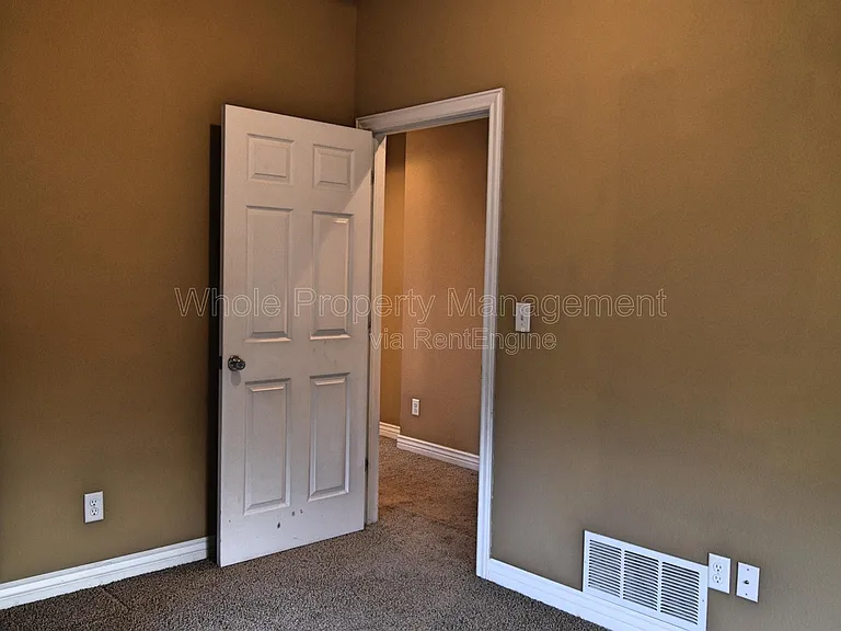 4480 Utica St — Photo 16