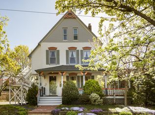 92 3rd Ave, Atlantic Highlands, NJ 07716