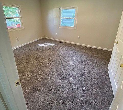5th image of 7784 Alicia Ct