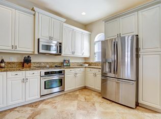 57 Via Floresta Dr, Boca Raton, FL 33487