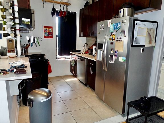 4th image of 326 Saint Johns Pl APT 6C