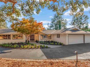 40 La Salle Dr, Moraga, CA 94556
