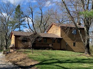 6047 Floraville Rd, Millstadt, IL 62260