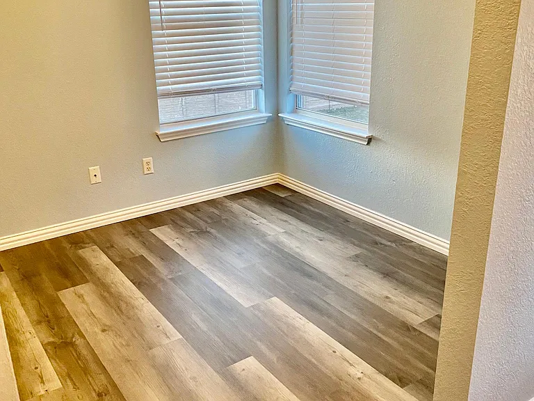 Space in the master bedroom for office or nursery